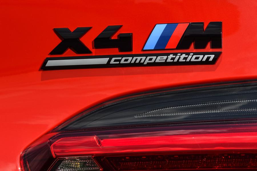 Логотип BMW X4 M Competition (F98) 2019 года  (NA) (фото 87 из 175)